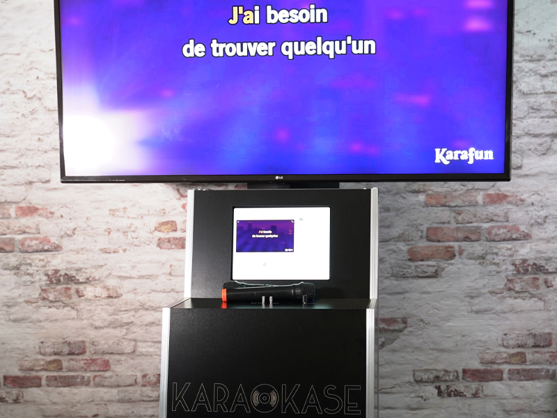 location borne karaoke-3