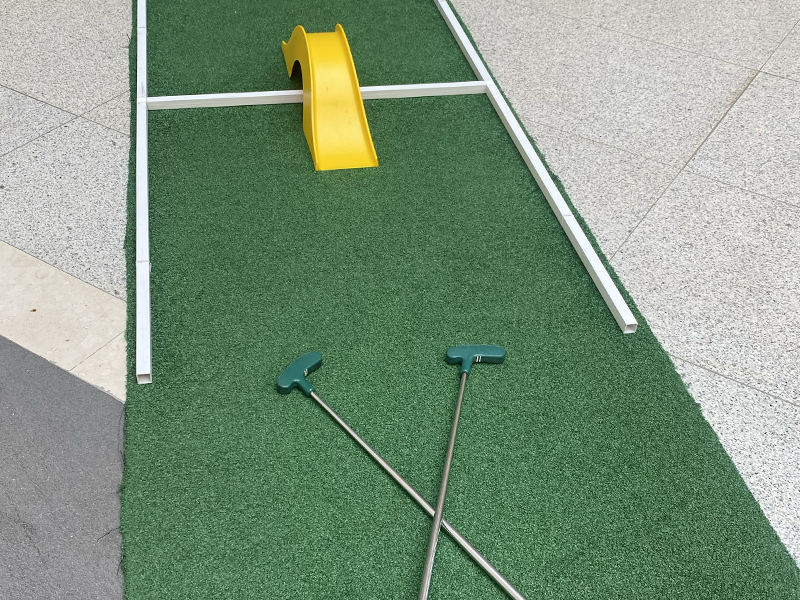location golf miniature-3